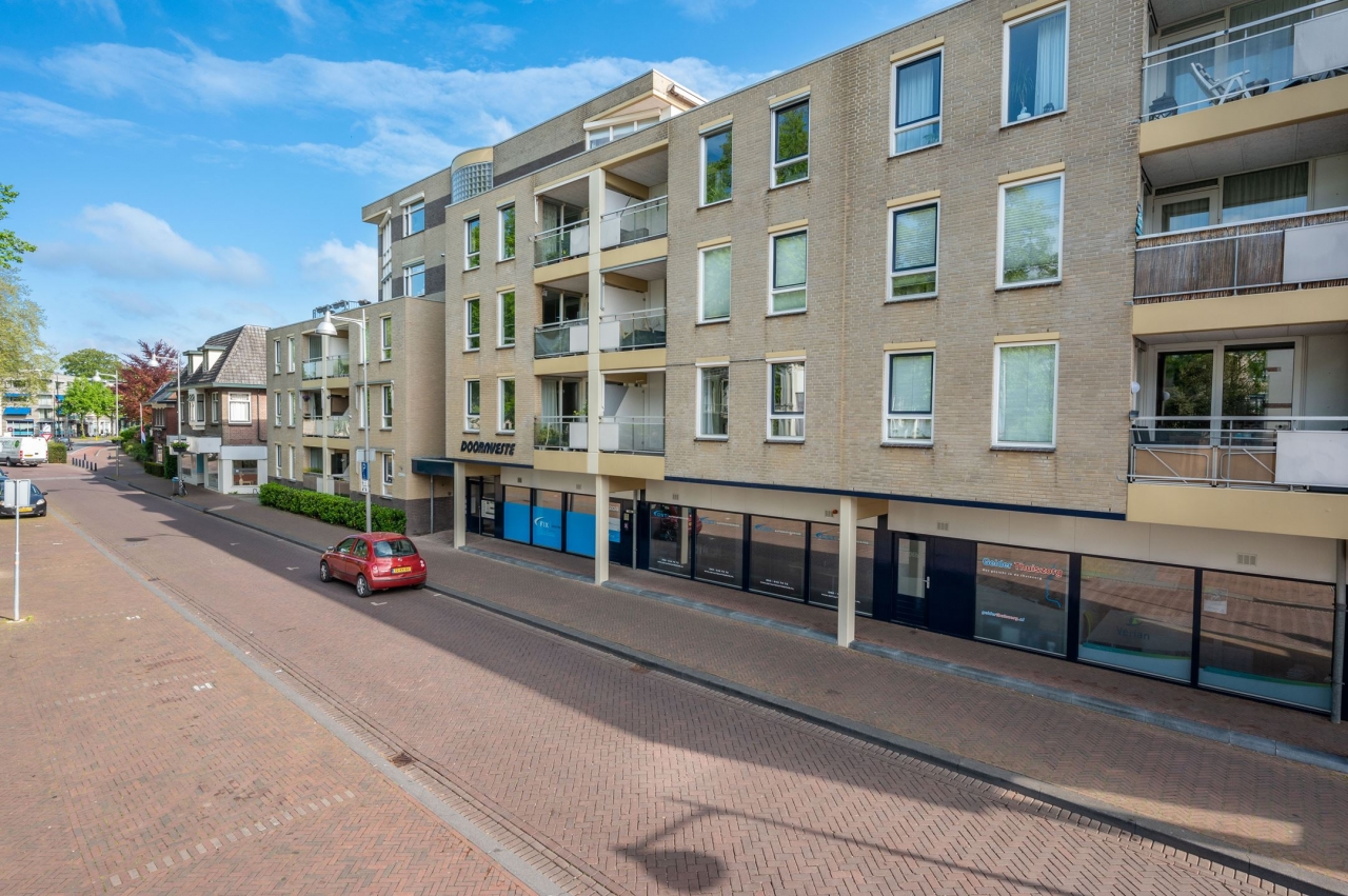 Image of Apeldoorn, Hoofdstraat 206, 206 A, 206 B en 208 & Paul Krugerstraat 3 A, B en C